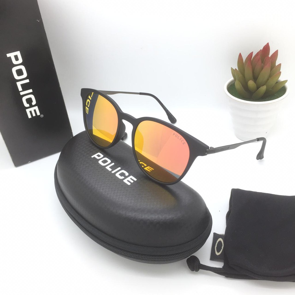 Sunglass Kacamata Sepeda Pria Kacamata Police A1806 Lensa Anti UV Termurah