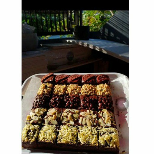 

FUDGY BROWNIES / BROWNIES PANGGANG