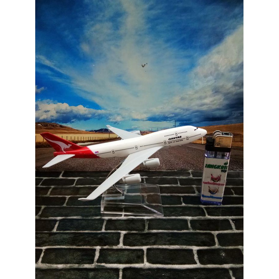 Promo Pajangan Diecast Miniatur Pesawat Qantas Hemat