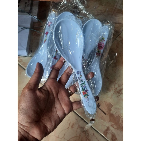 Souvenir centong nasi melamin
