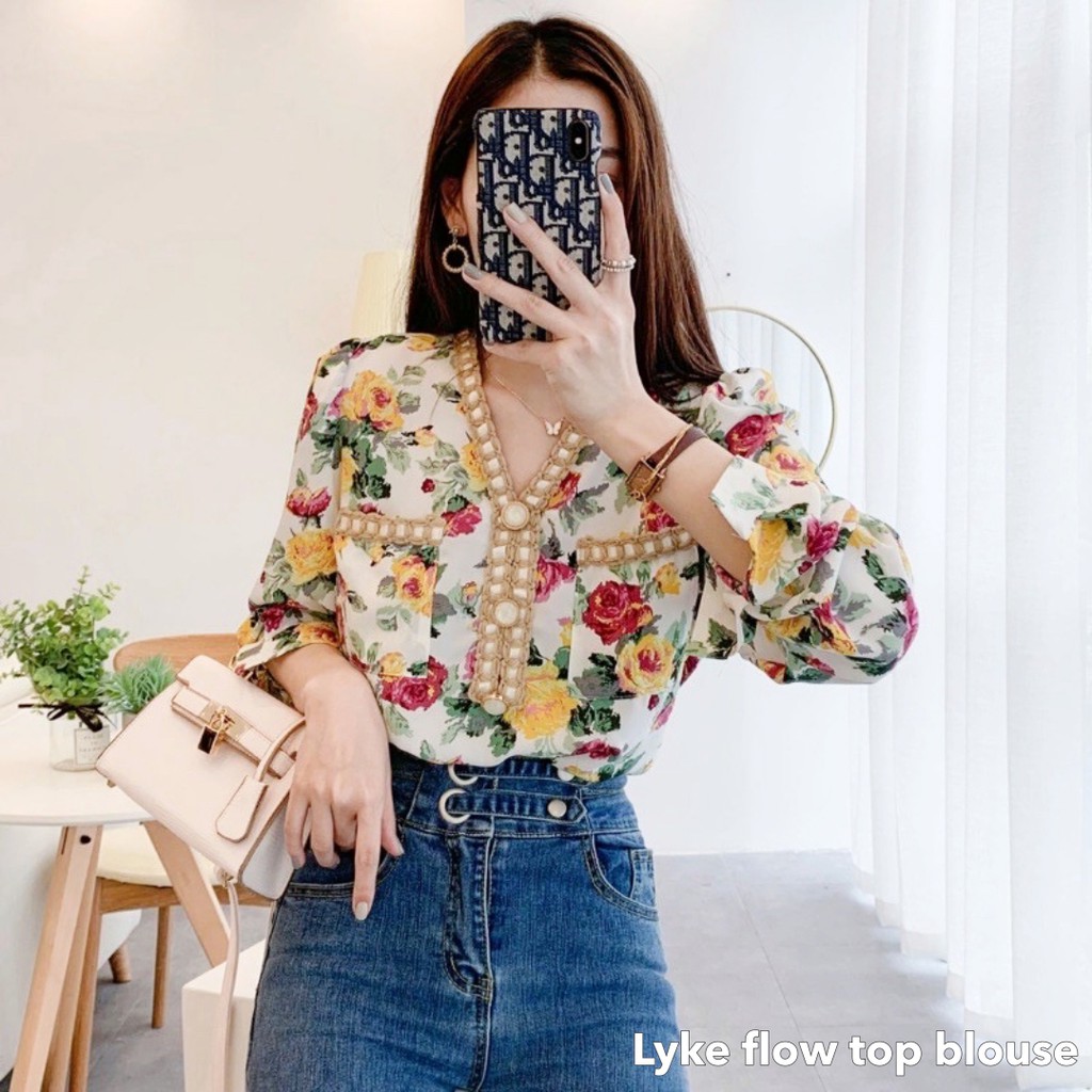 Lyke flow top blouse  -Thejanclothes