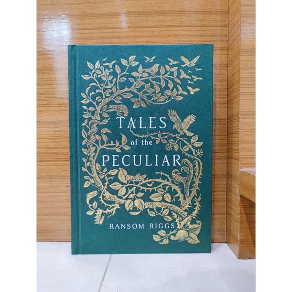 Ransom Riggs - Tales of the Peculiar