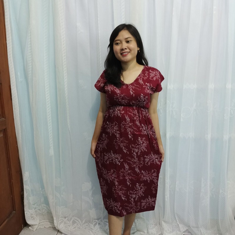 Daster merah maroon