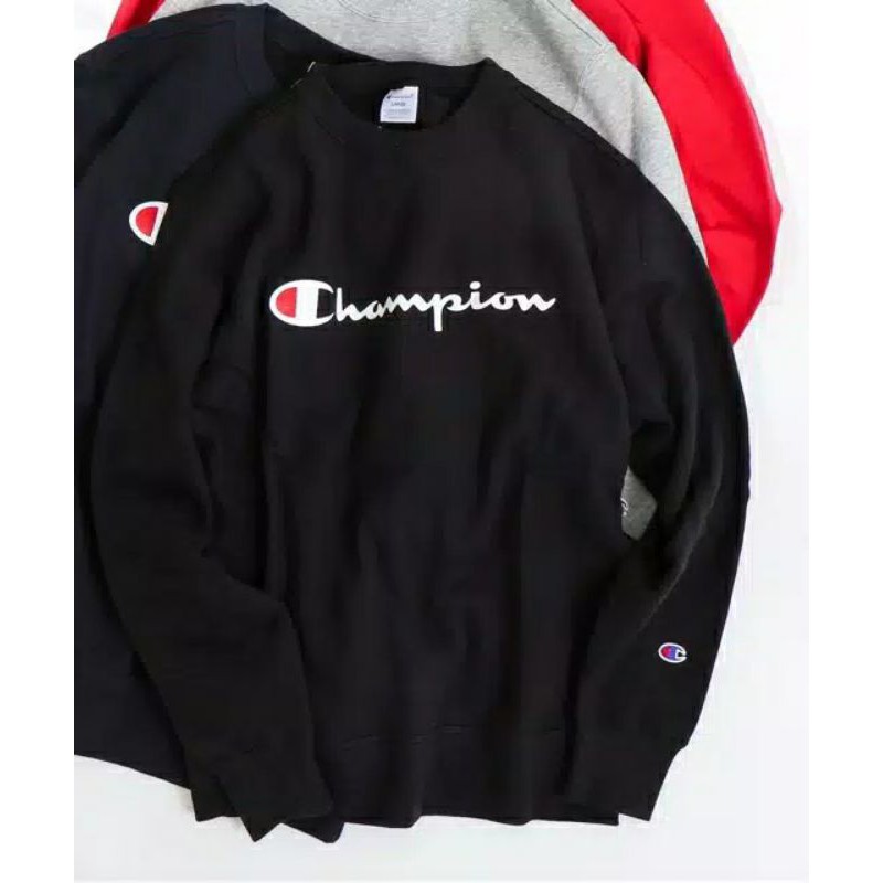 Crewneck Champion scriprt logo