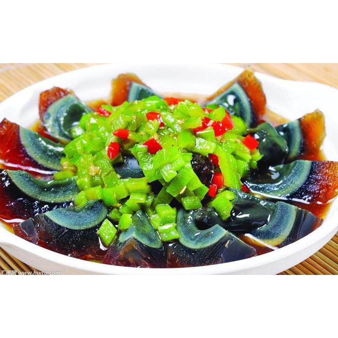 

TELUR BEBEK HITAM / PHITAN (PITAN) / CENTURY EGG ISI 10 BUTIR