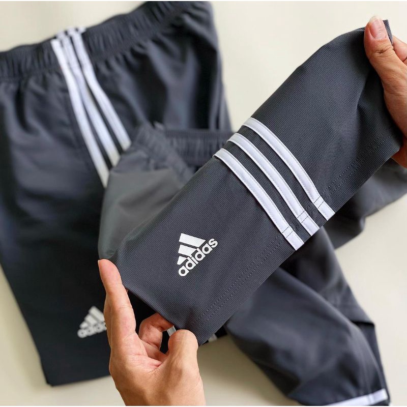 Celana Pendek Running Adidas Original