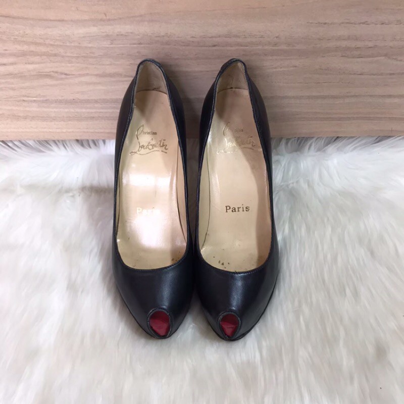 Authentic Preloved Christian Louboutin Heels / sepatu louboutin