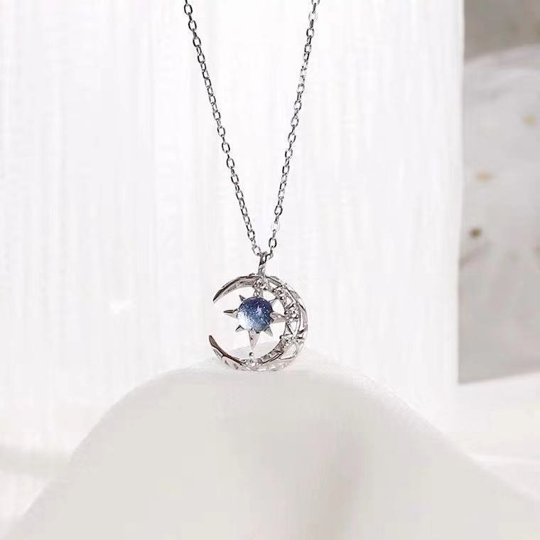 Kalung Liontin Bulan Bintang Biru Model Hollow Gaya Korea Untuk Wanita