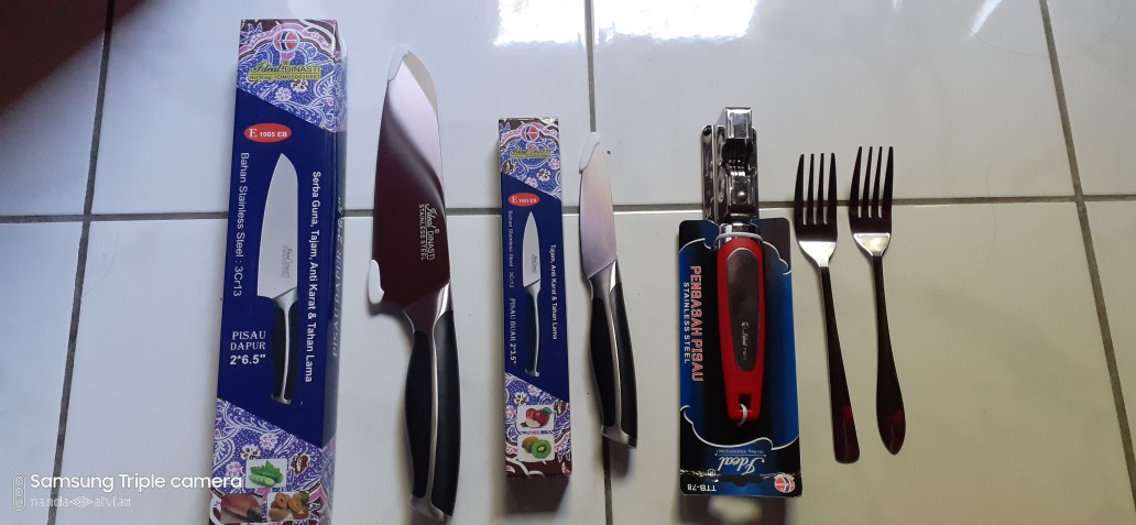 Pisau Dapur / Pisau Buah Kualitaspremium Stainless Steel Gagang Ebonit Panjang 12 Cm Ideal E1003eb