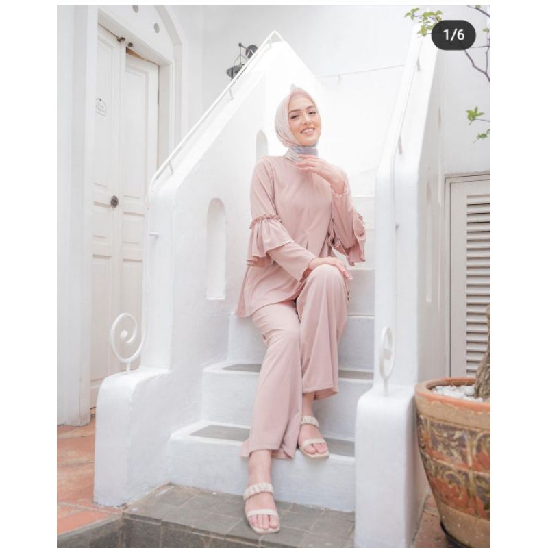 Alamanda Knit pants by wearing klamby