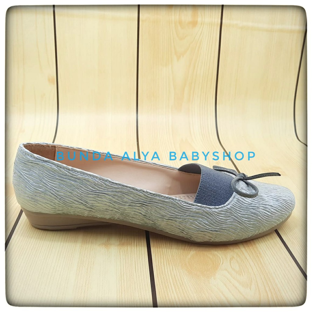 Sepatu Wanita CABARET Flatshoes Premium ABU Size 37 - 40 - Sepatu Flat Wanita Casual Good Quality