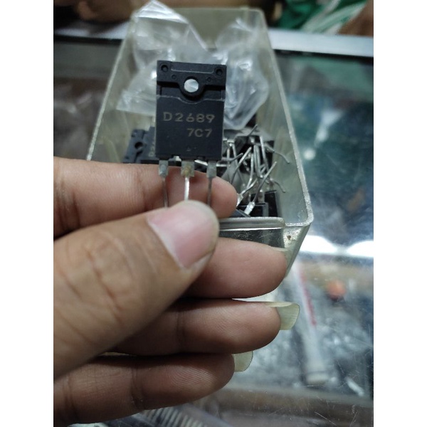 Transistor DD2689