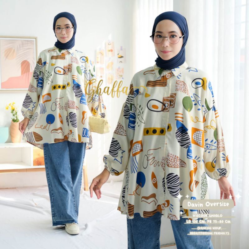 Blouse Motif Davin Oversize blouse by ghaffa the label