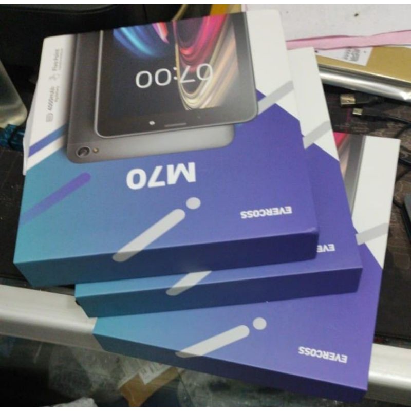 Tablet Android Evercoss M70 / BRAVO X7