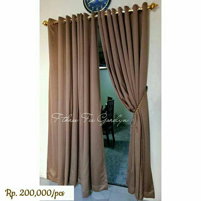 Gorden Blackout bludru Polos Coklat Gordyn Minimalis