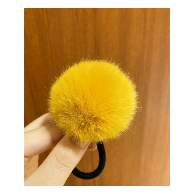 Ikat Karet Rambut Model POM POM Halus Lembut