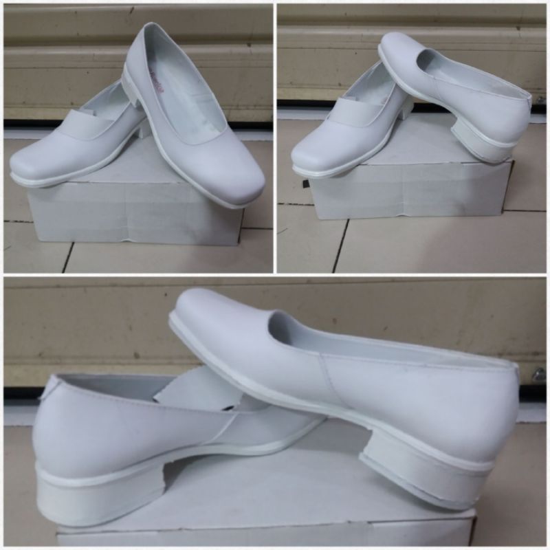 Sepatu pdu lurah wanita