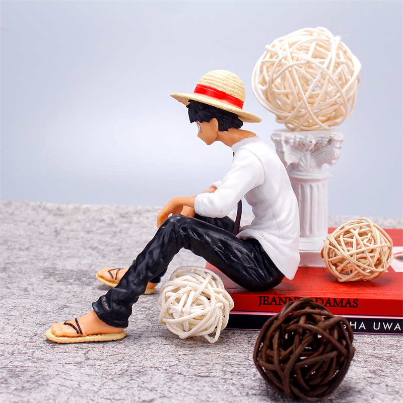 Mainan Action Figure Model Anime One Piece Luffy Duduk Untuk Koleksi