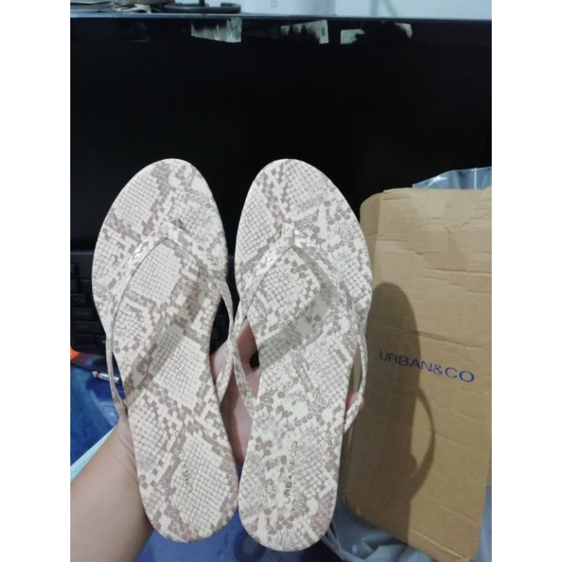 urban n co sandal urban n co sale urban n co shoes urban n co slip sandal urban n co urban&co sandal