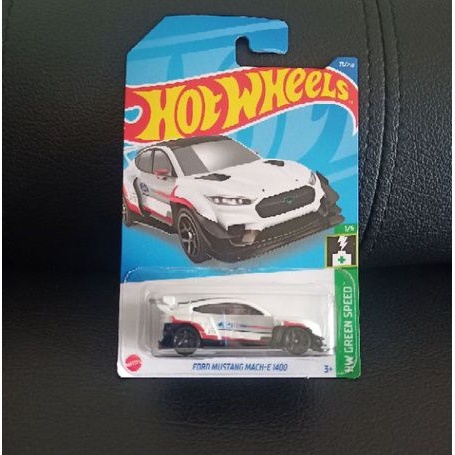 Ford Mustang Mach-E 1400 Hotwheels