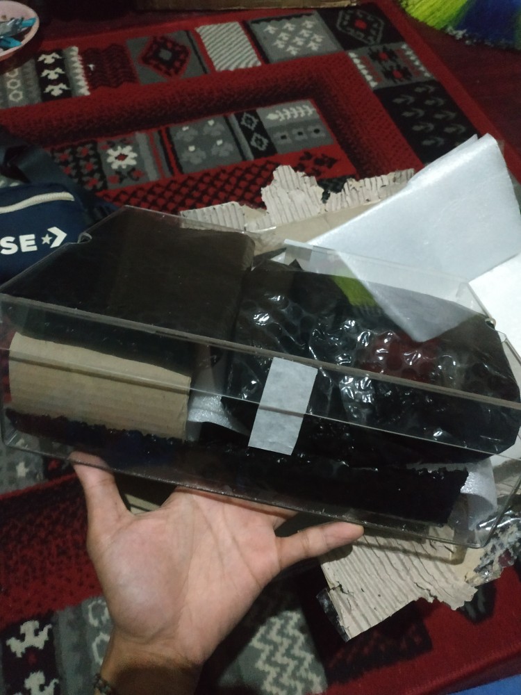 Akrilik / Acrylic Kotak Sepatu / Rak Sepatu Akrilik / Tempat Sepatu