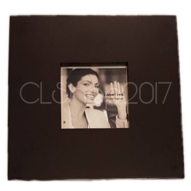 BLACK PHOTO FRAME 20 x 20 x 2,5 cm