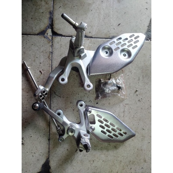 UB R25 ORIGINAL ( copotan )