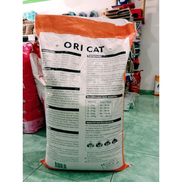 GRAB/GOJEK Oricat Kotak 20kg / Oricat Adult Bentuk Kotak/ ORI CAT ADULT