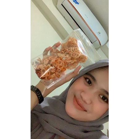 

KERUPUK SEBLAK MAWAR