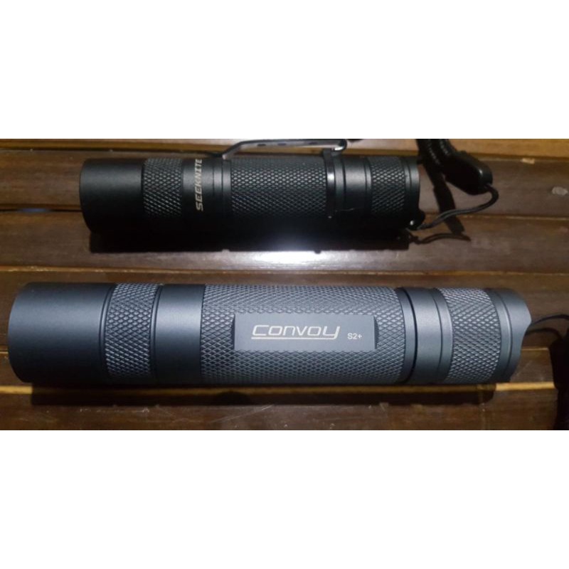 senter SEEKNITE T2 & Convoy S2+ sst20 7135*3