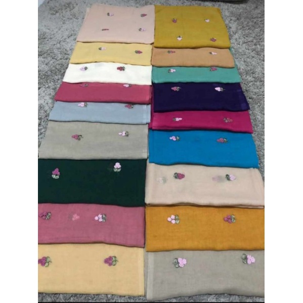 kerudung segiempat bungatta sulam cheryy