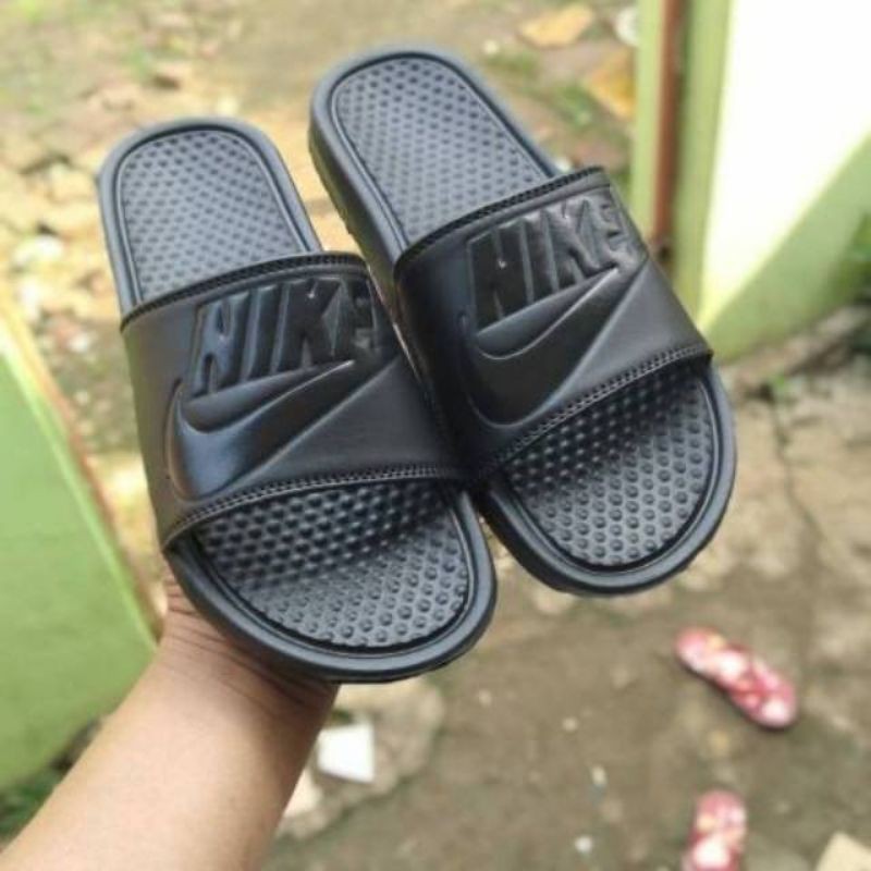 Sandal Slip On Pria Terbaru Sandal Nike FLIP-FLOP Benassi Swoosh Sandal Pria nike bennasi Swoosh