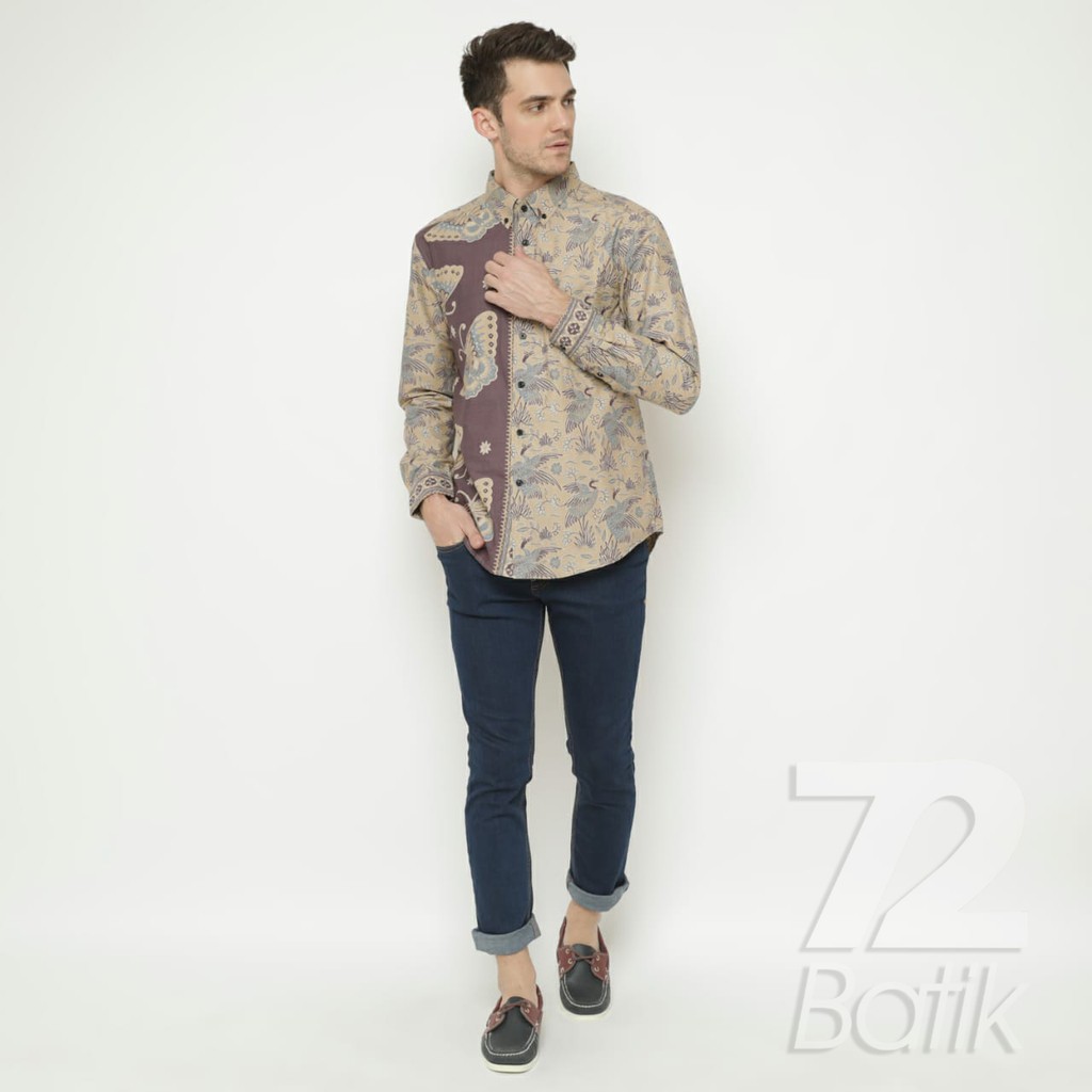 KEMEJA BATIK PRIA Lengan Panjang Premium Bangau Two Tone Pagi Sore Cream Putih Tulang 725903 Cap 72 - Baju Kemeja Atasan Pakaian Setelan Batik Pria Cowok Laki Laki Remaja Keluarga Kantor Lengan Panjang Modern Slimfit Slim Fit Premium Kekinian