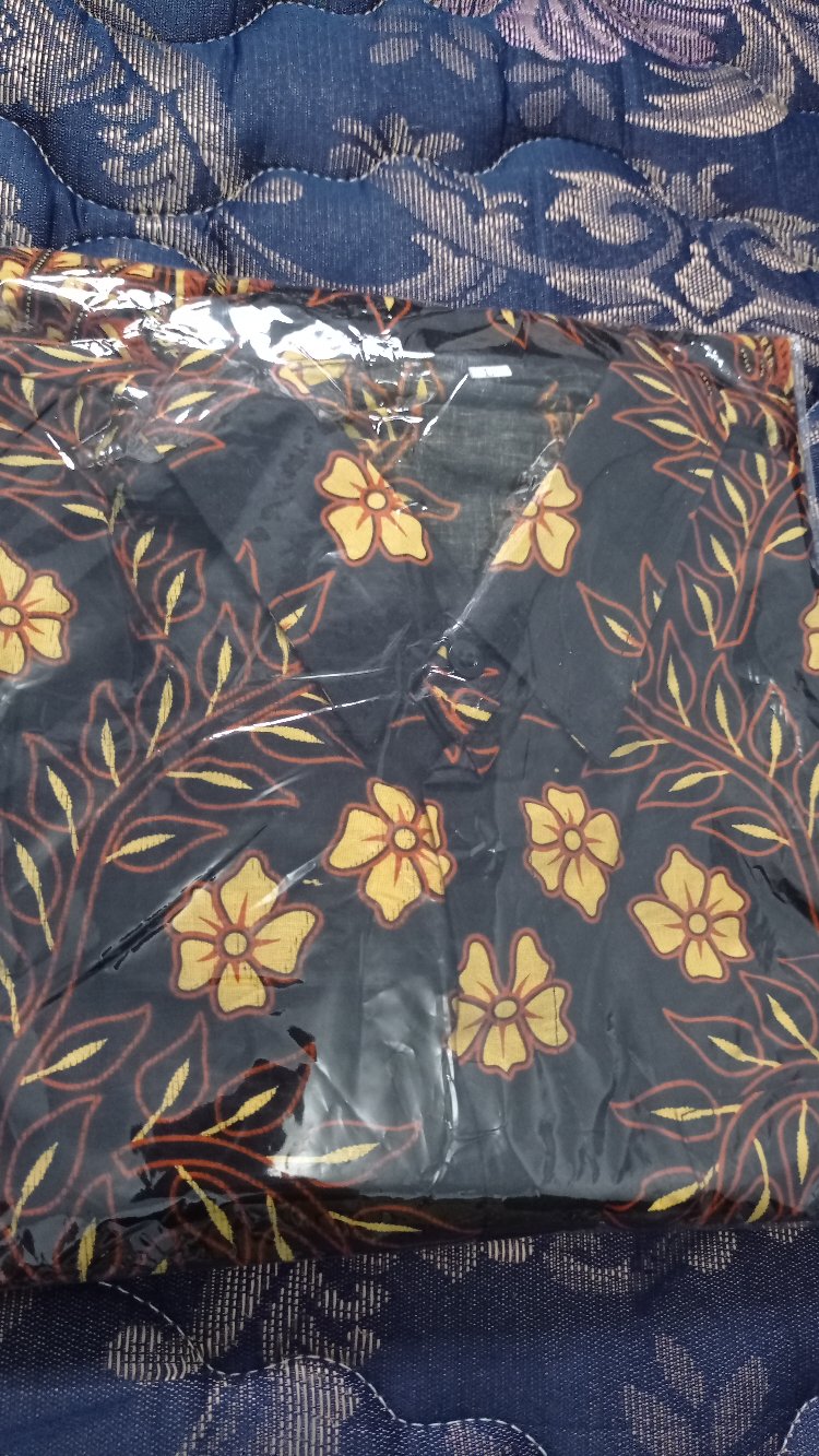 Kemeja Batik Lengan Panjang