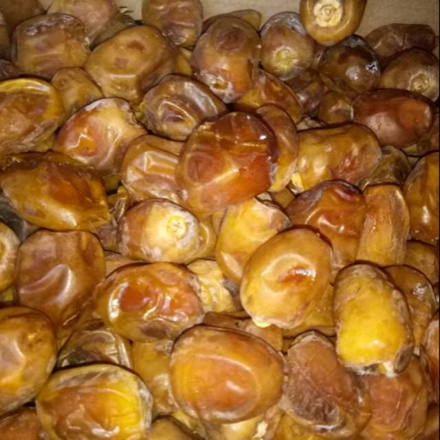 

Kurma Sukary madu 500gram kurma sukary raja 500gram