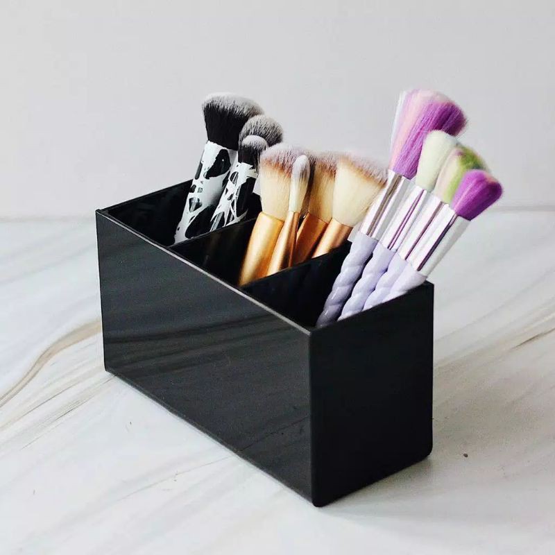 

3 slot Brush Holder Black - Acrylic Makeup Organizer / tempat pensil alis dan pulpen ATK