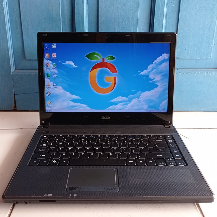 Acer Aspire 4250 Hitam14 inch RAM 2GB HDD 500GB Windows 7 Laptop Bekas