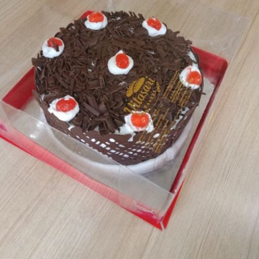 

Kue Ultah black forest Vitasari bakery - black forest pagar - birthday cake