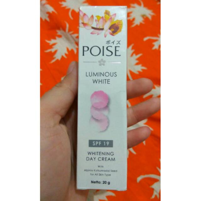Poise Luminous White SPF 19