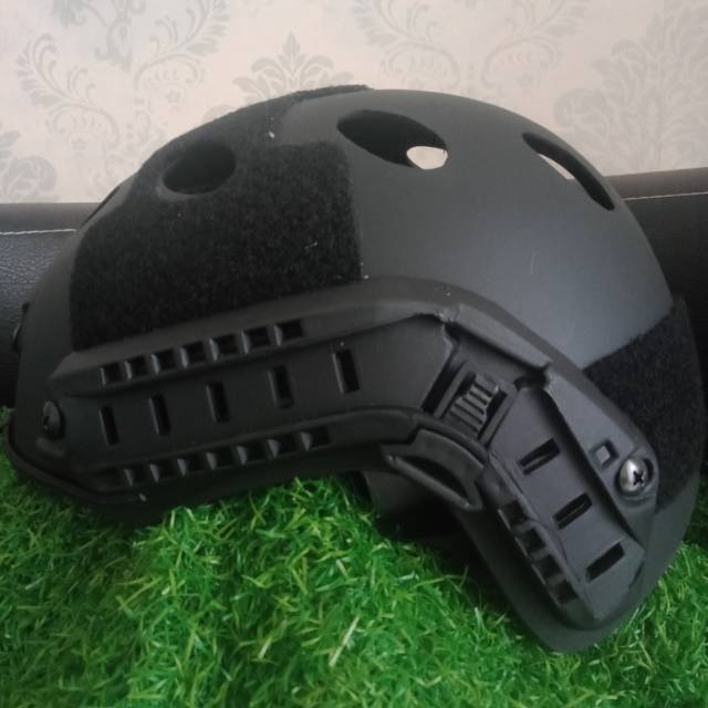 Helm tactical - helm tactical mich 2001