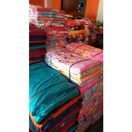 KAIN RAYON SOLO MURAH, RAYON MURAH ,GROSIR RAYON SOLOAN ,KAIN RAYON SERIAN +/-150M