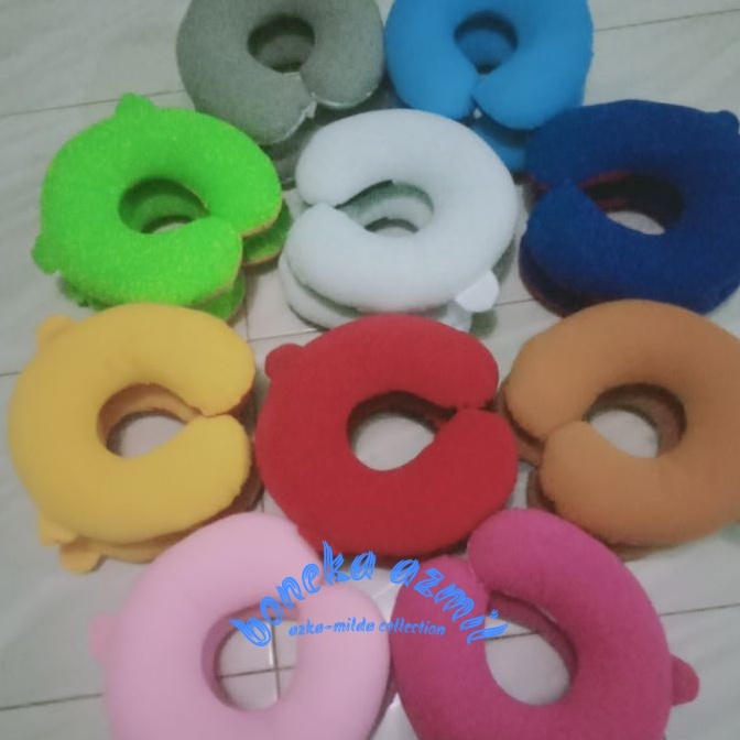 Bantal leher polos warna warni