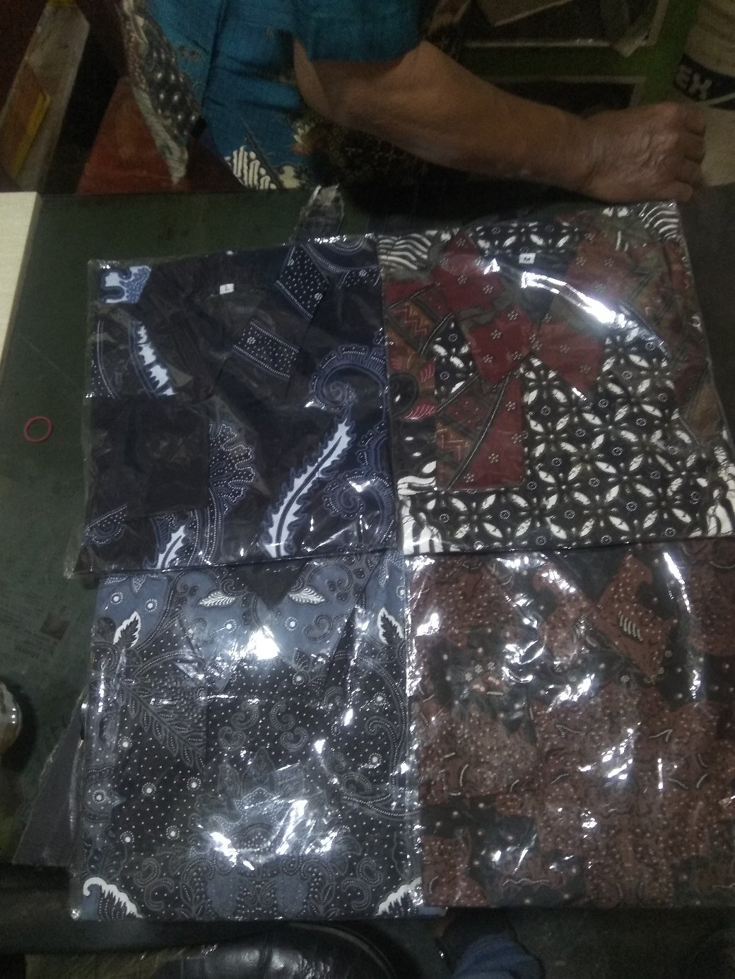 [full Furing] Kemeja Batik Pria Lengan Panjang Dharma Bahan Katun Sragenan Asli Solo By Batik Kanaya