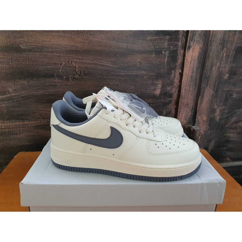 Sepatu Pria Nike Air Force 1 Cream Navy - Premium Quality