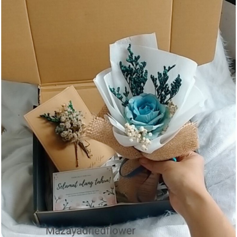 hand Bouquet in box - hand buket hampers