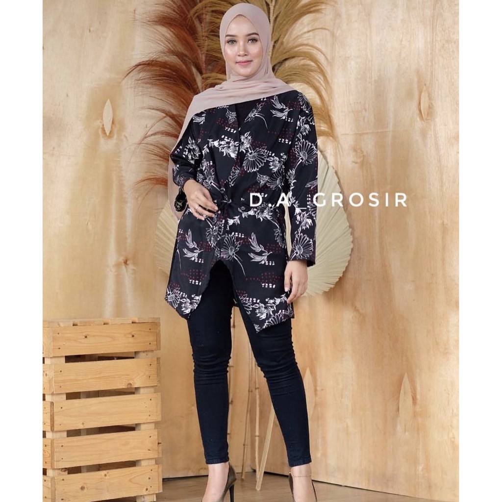 PROMO SERBA 10.000-SISCA OUTER HITAM