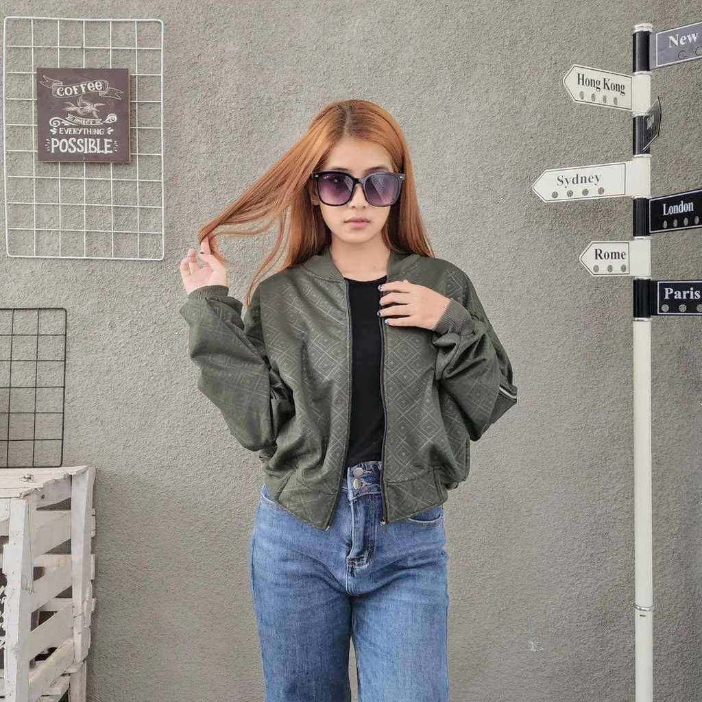 DIAMOND EMBOSS BOMBER Jacket Varsity Baseball Oversize Wanita Sweater Premium Motif Timbul Korean Style OOTD Terkini