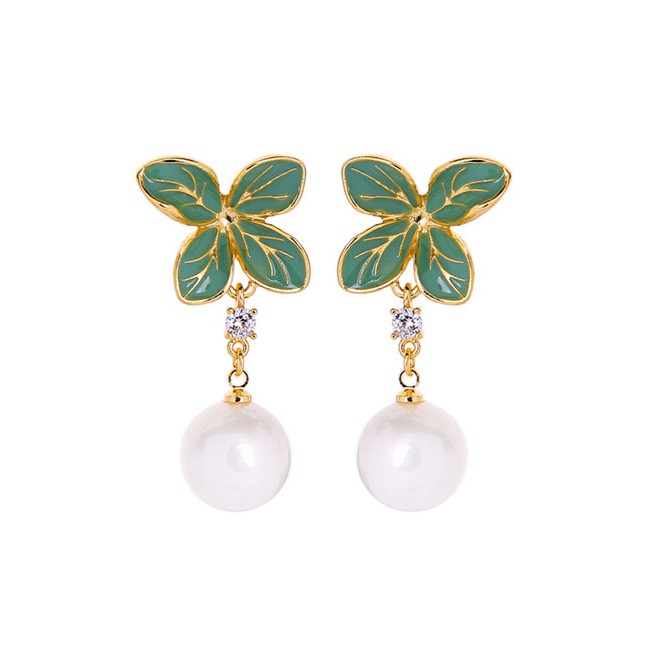 LRC Anting Tusuk Fashion  Pearl Diamond Flower Earrings D69558