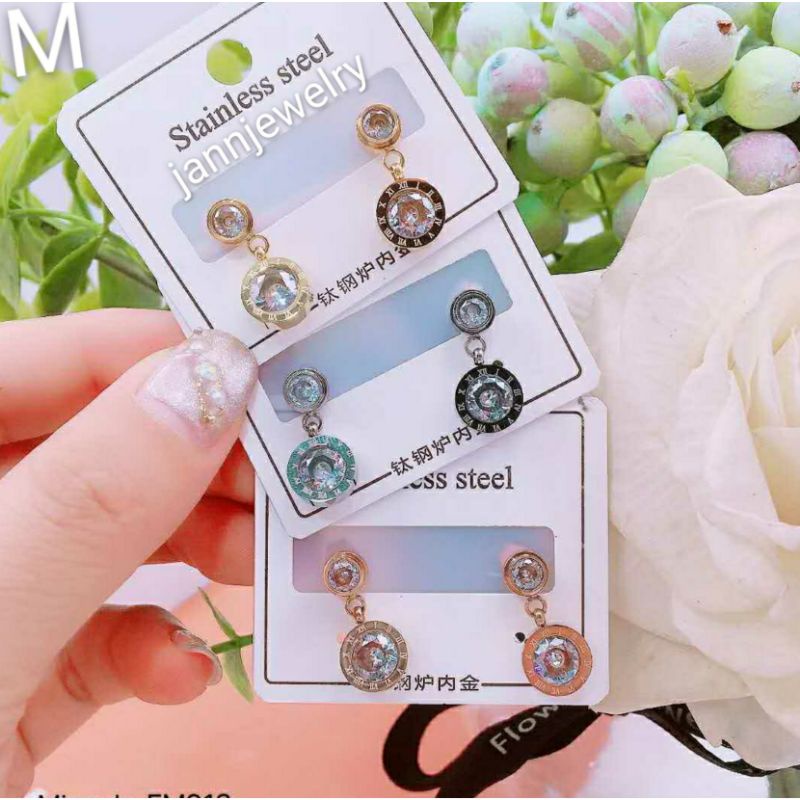 Anting mewah titanium anti karat&amp;alergi permata zircon