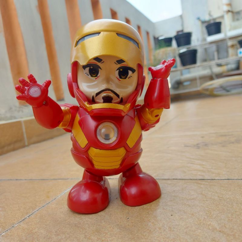 Mainan anak robot joged Iron Man Dancing Robot